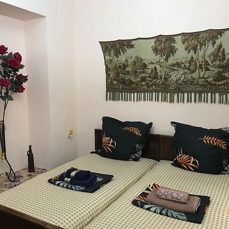 Lada Guest House Tbilisi Exterior photo